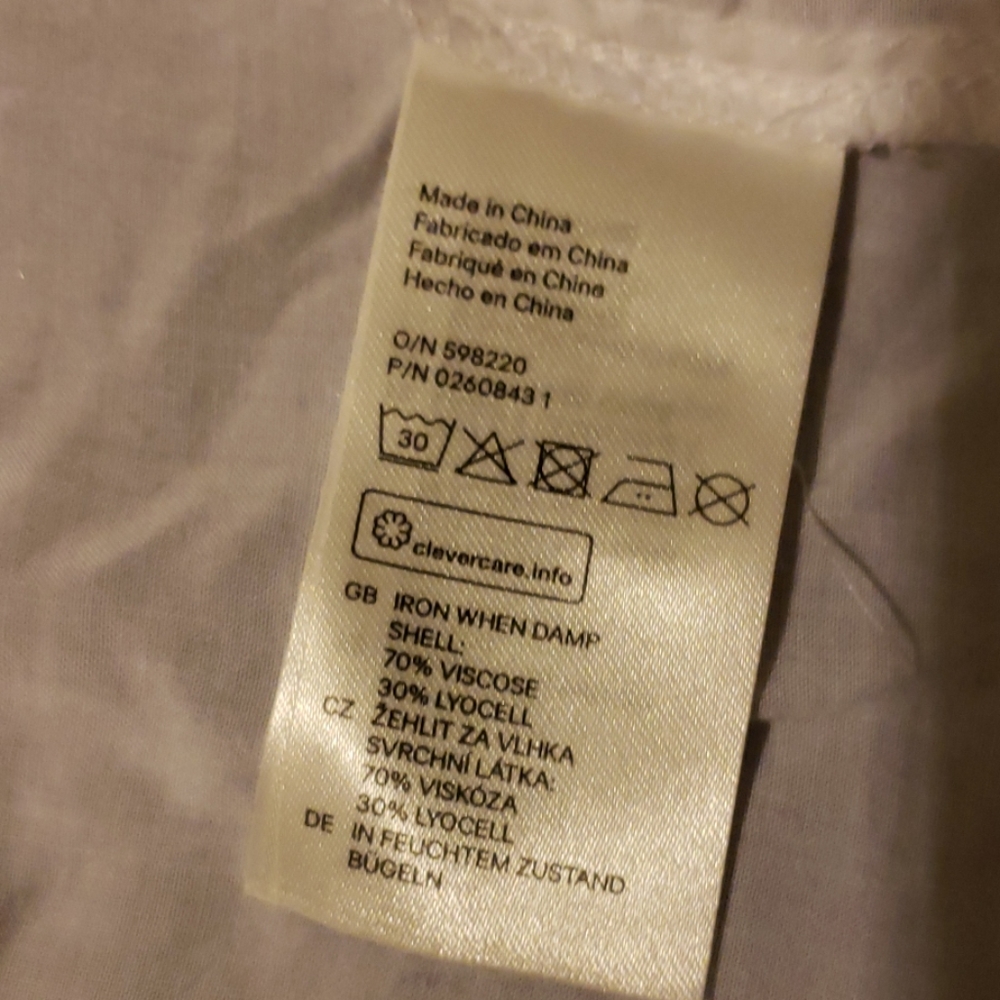 Shirt - Picture 5 of 5